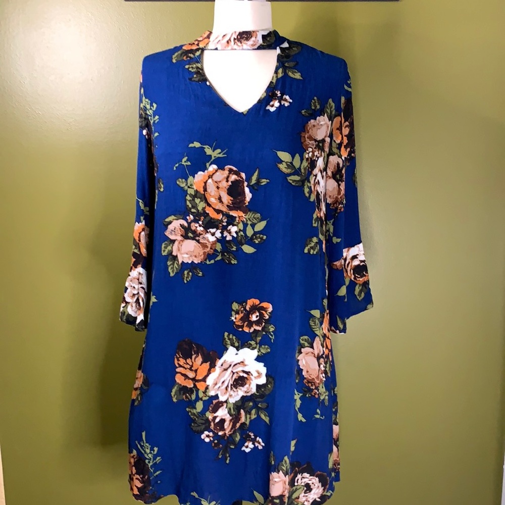 🟣3/$50  Altar'd State Floral Dress Size S